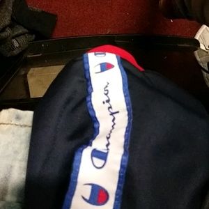 Meet your Posher, Dee